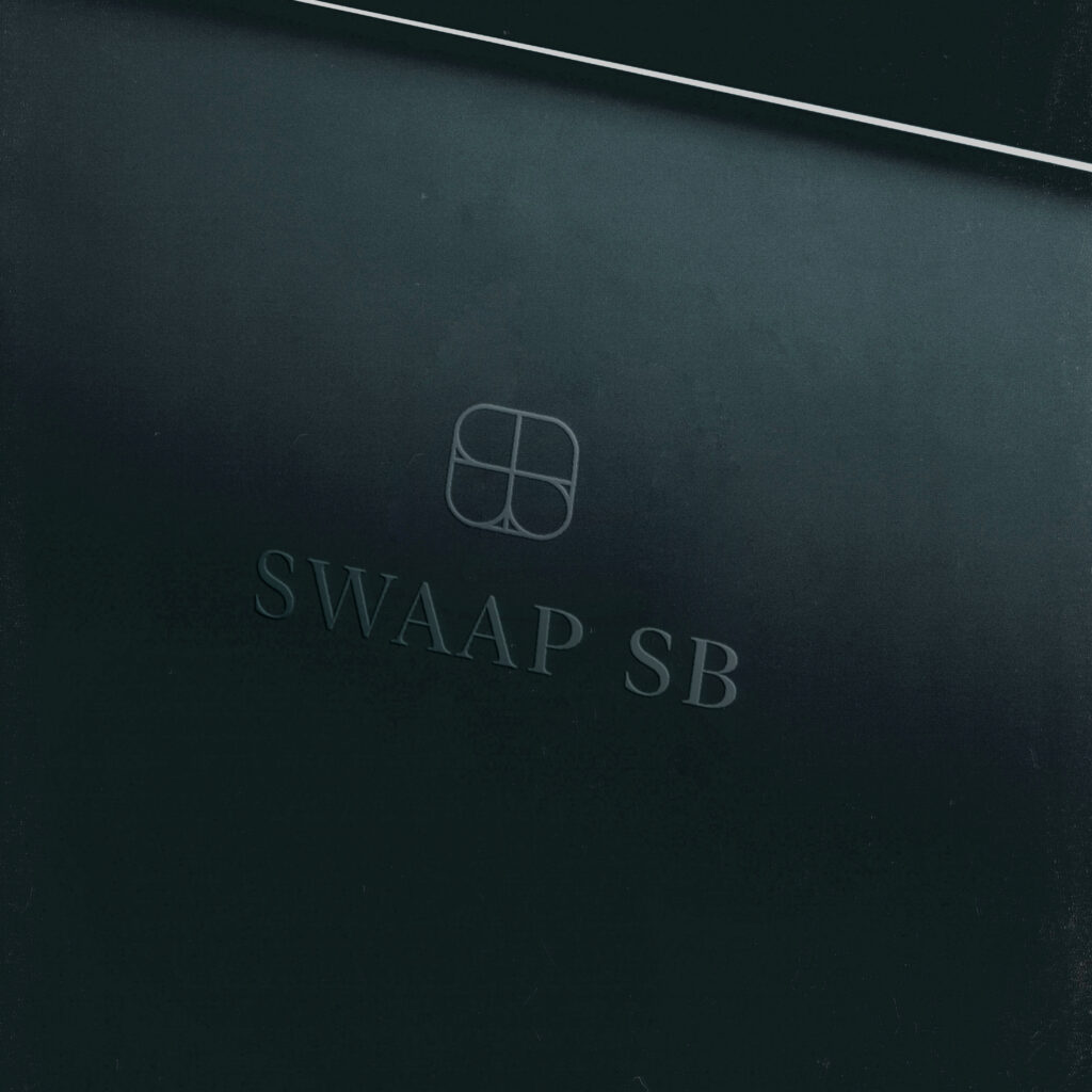 Mockup du logo de la marque Swaap SB par John Bertolini